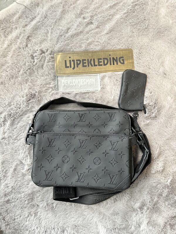 LV trio bag | black