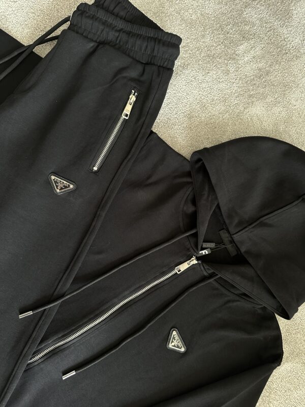 Prada trainingspak | traingle logo - Afbeelding 2