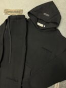 Essentials Trainingspak (zwart)