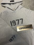 Essentials Trainingspak 1977 (grijs)