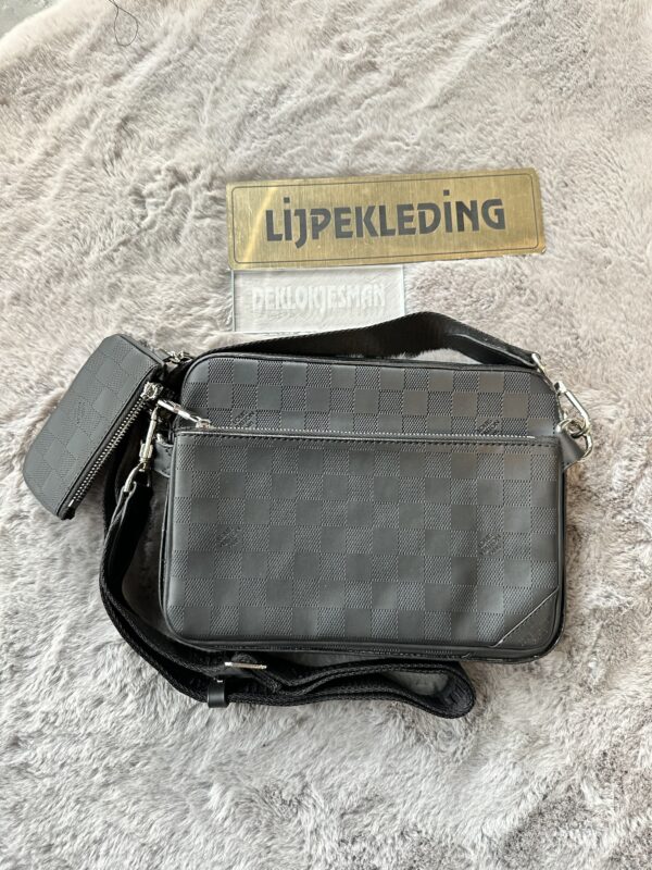 LV trio bag | black blokjes