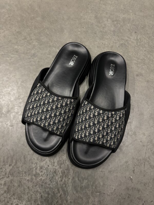 Dior slides | oblique