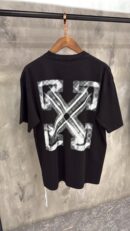 OFF-white T-shirt | cross back babyblauw