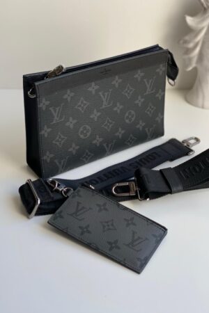 LV Gaston Wearable Wallet