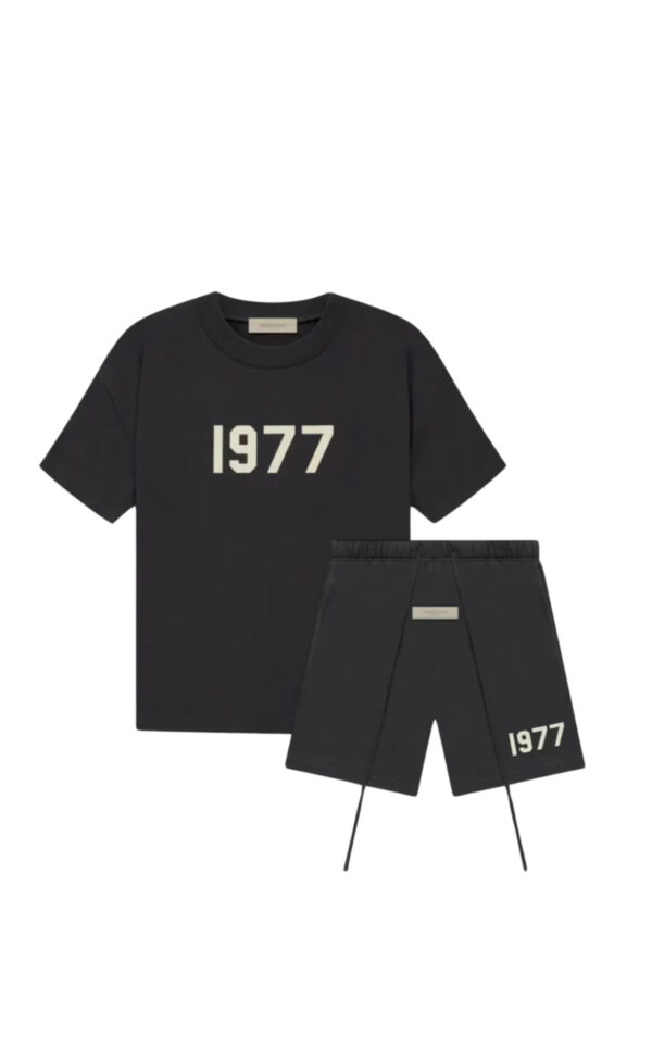 Essentials zomerset (1977) iron black