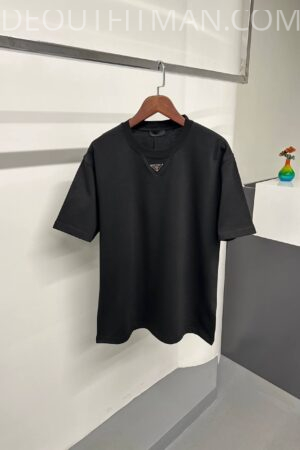 Prada T-shirt | Zwart ‘Neck Logo’