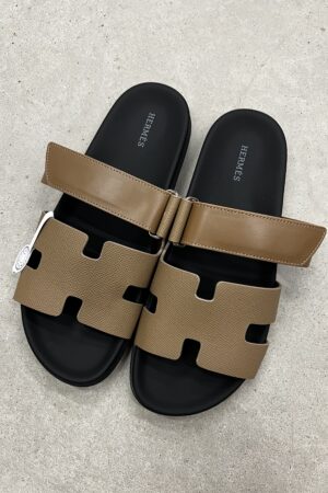 Hermes Chypre sandalen | etoupè