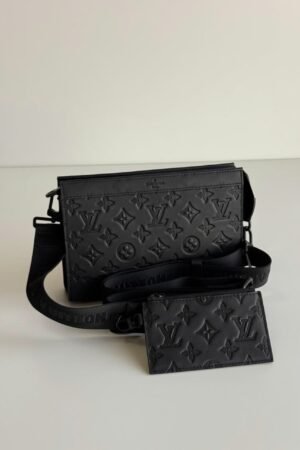 LV Gaston Wearable Wallet | shadow black