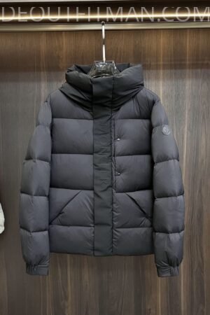 Moncler Madeira | Black